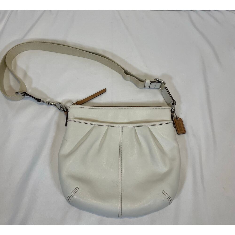 Coach White Pleated Leather Swingpack Crossbody Bag Y2K